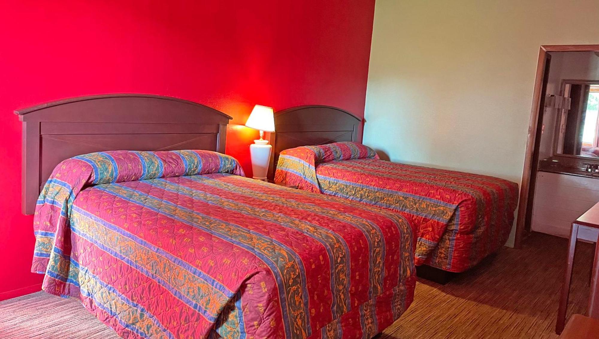 Express Inn トムソン エクステリア 写真
